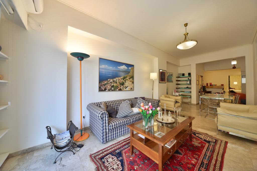 Architect Designer'S Apartment In Kolonaki Atene Esterno foto